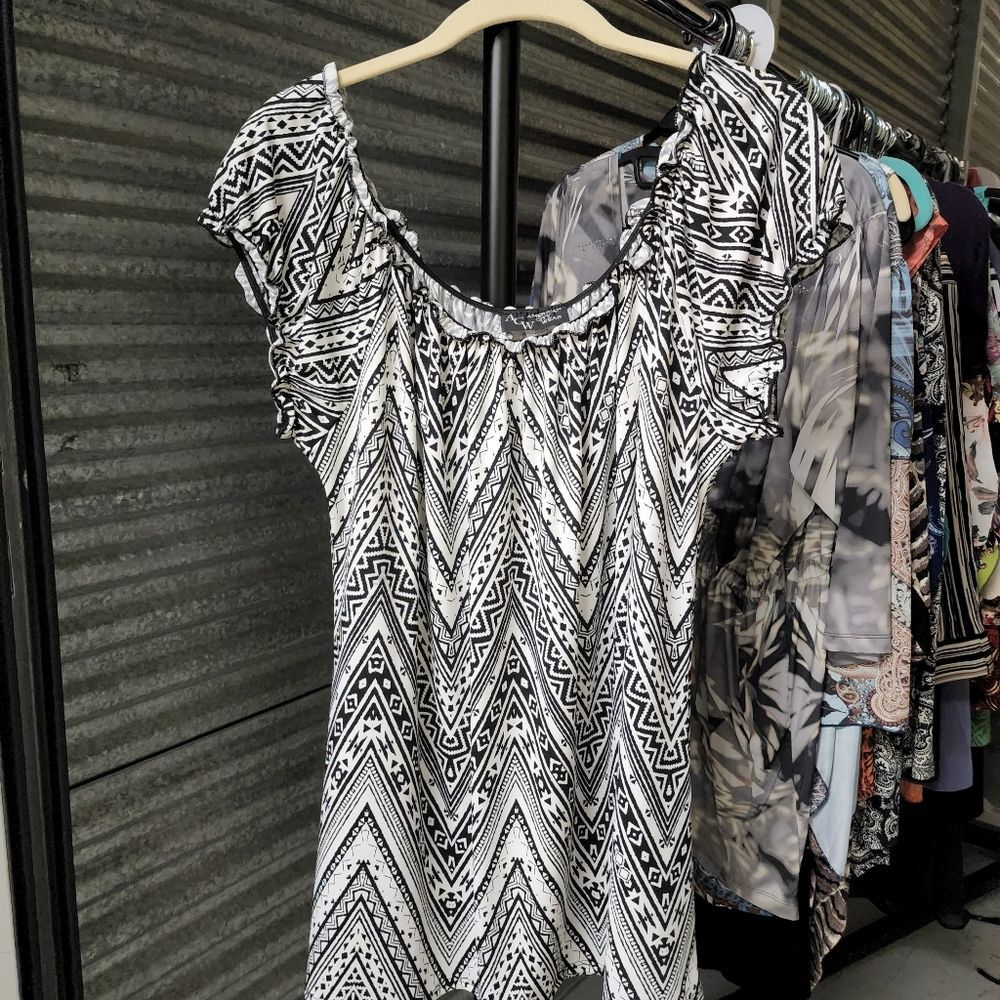 1X Chevron Aztec Stretch Ruffle Blouse